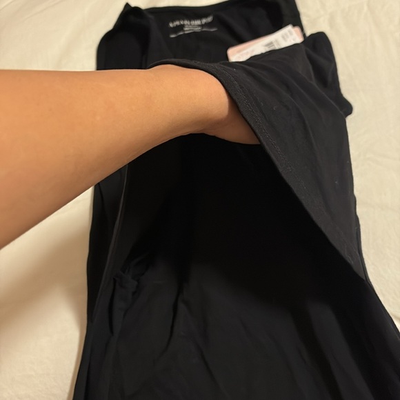 Pea in the pod, never used XS nursing tank - Picture 2 of 3